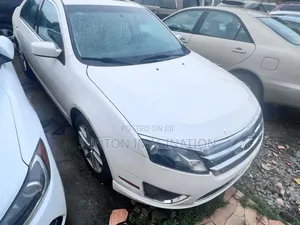 Ford Fusion SE 2010 White