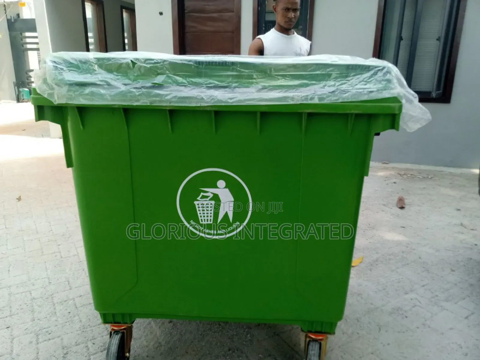 1100 Litres Weastbin Imported