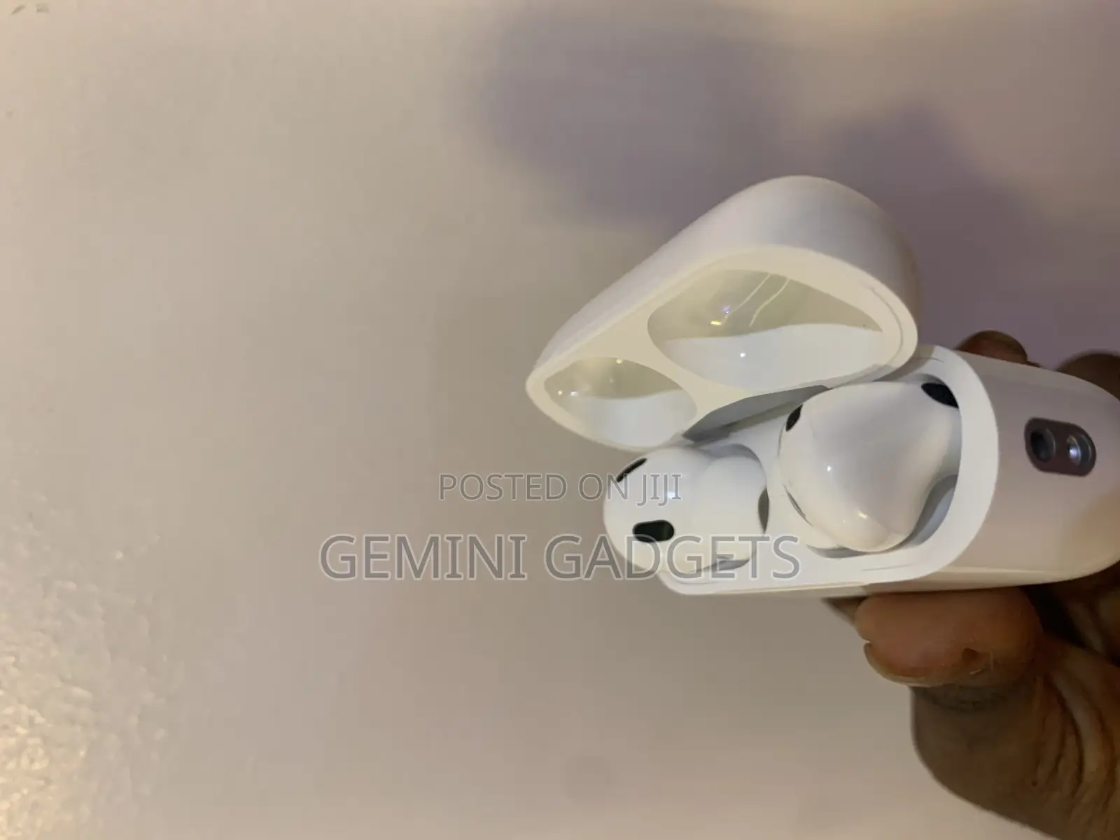 Neatly Used Apple Airpod Pro 2