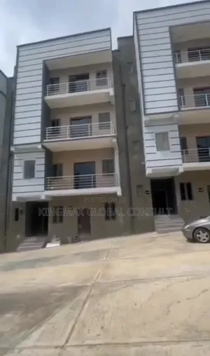 4bdrm Duplex in Life Camp Abuja for sale