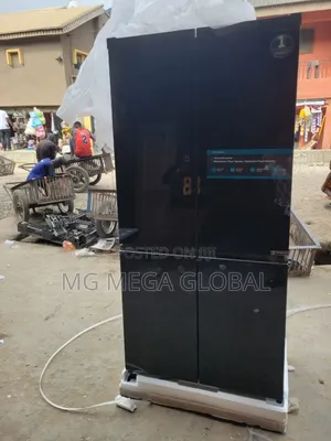 Hisense SXS Refrigerator 591l (Bcd-605w) Cross Door Black