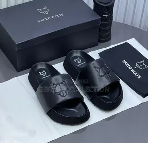 Louis Vuitton High Quality Slides