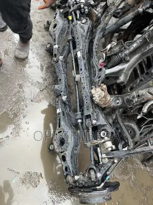 • Toyota Camry 020 Rear Beam (Tokunbo, Very Strong)