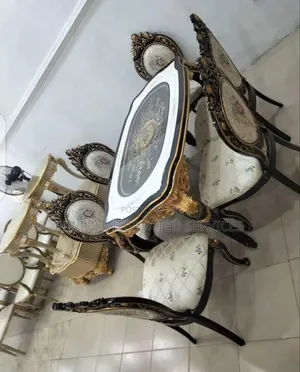 Quality Dining Table With Six Chairs