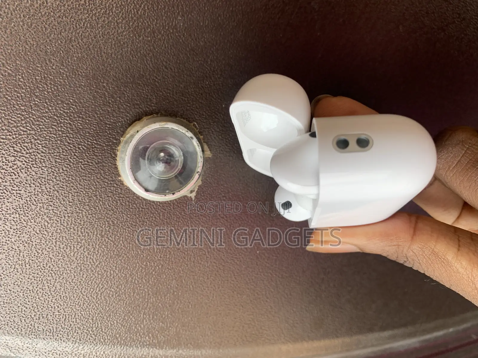 Neat Airpod Pro 2nd Generation Type C