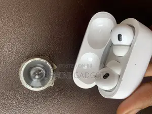 Neat Airpod Pro 2nd Generation Type C