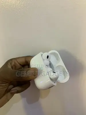 Neatly Used Airpod Pro 2 Original