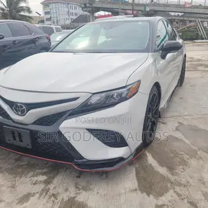 Toyota Camry TRD V6 2021 White