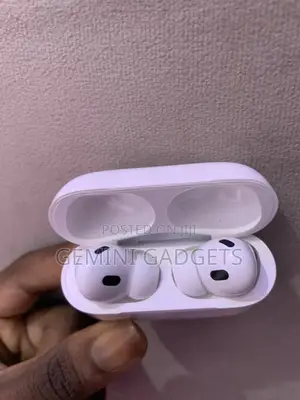 Neatly Used Airpod Pro 2