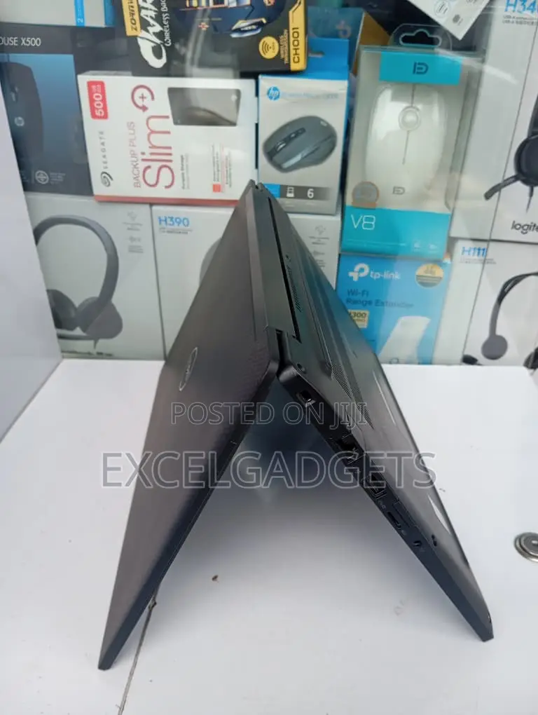Laptop Dell Latitude 7390 8GB Intel Core I7 SSD 256GB