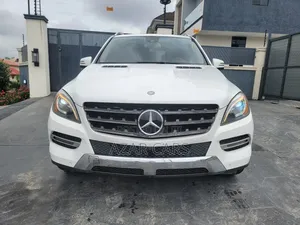 Mercedes-Benz M Class ML350 4dr SUV (3.5L 6cyl 7A) 2014 White