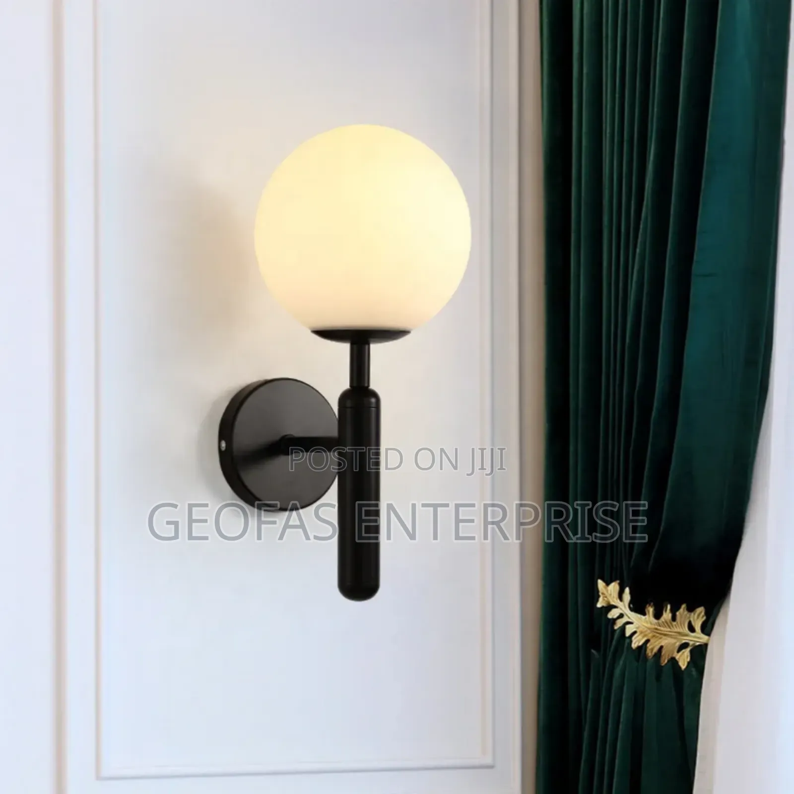 High Quality Modern Design Billionaire Living Room Wall Bracelet Light