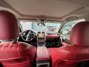 Lexus GX 2011 Black