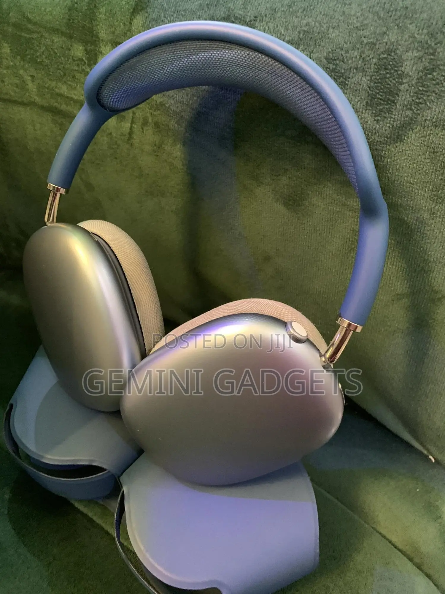 Used Airpod Max 1color Blue