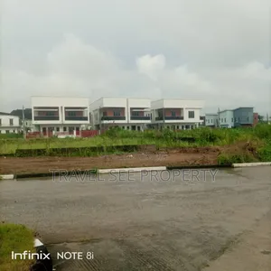 Furnished 3bdrm Duplex in Beechwood Estate for sale