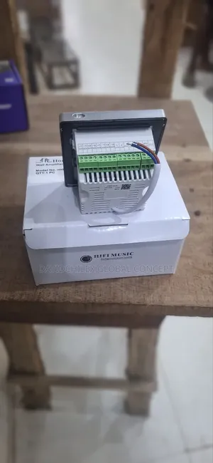Home Mate Wall Amplifier