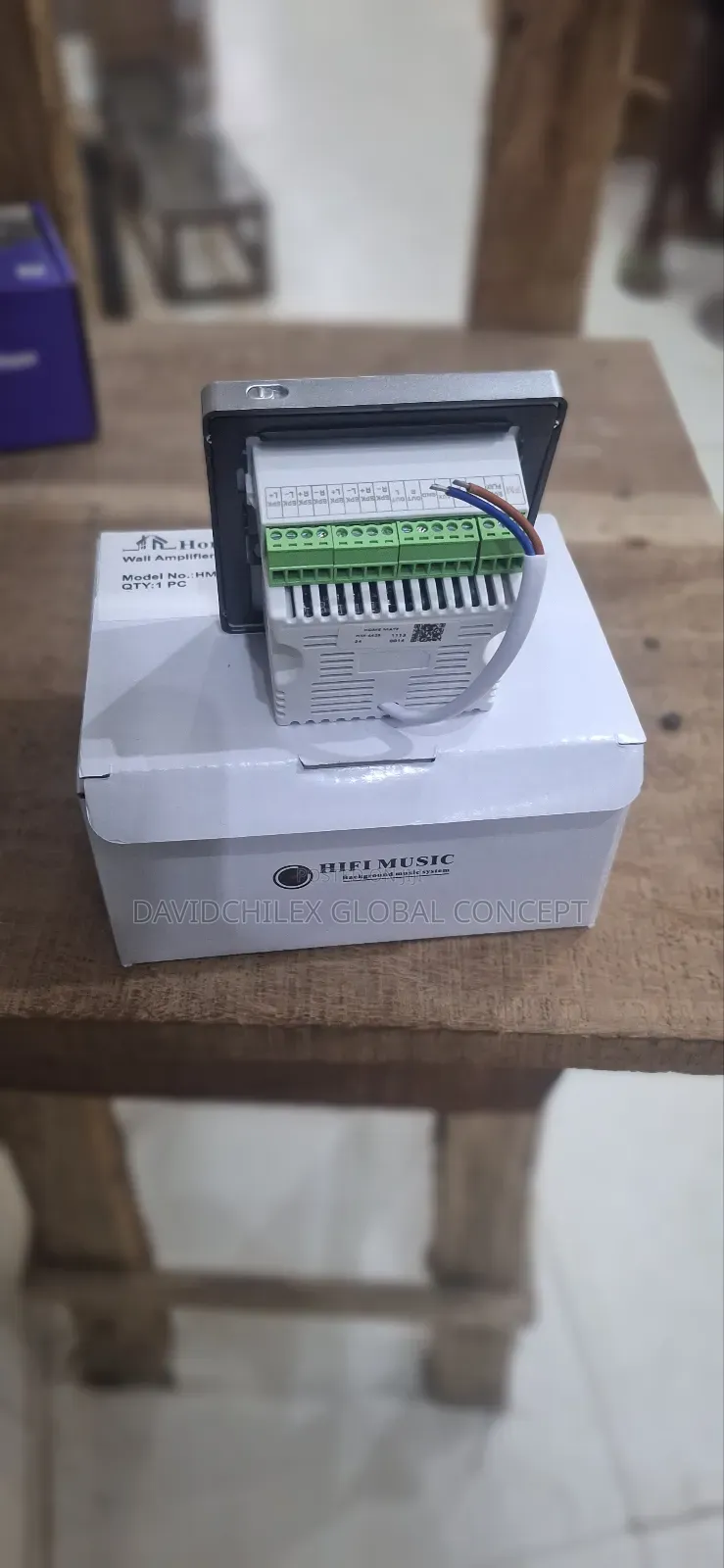 Home Mate Wall Amplifier