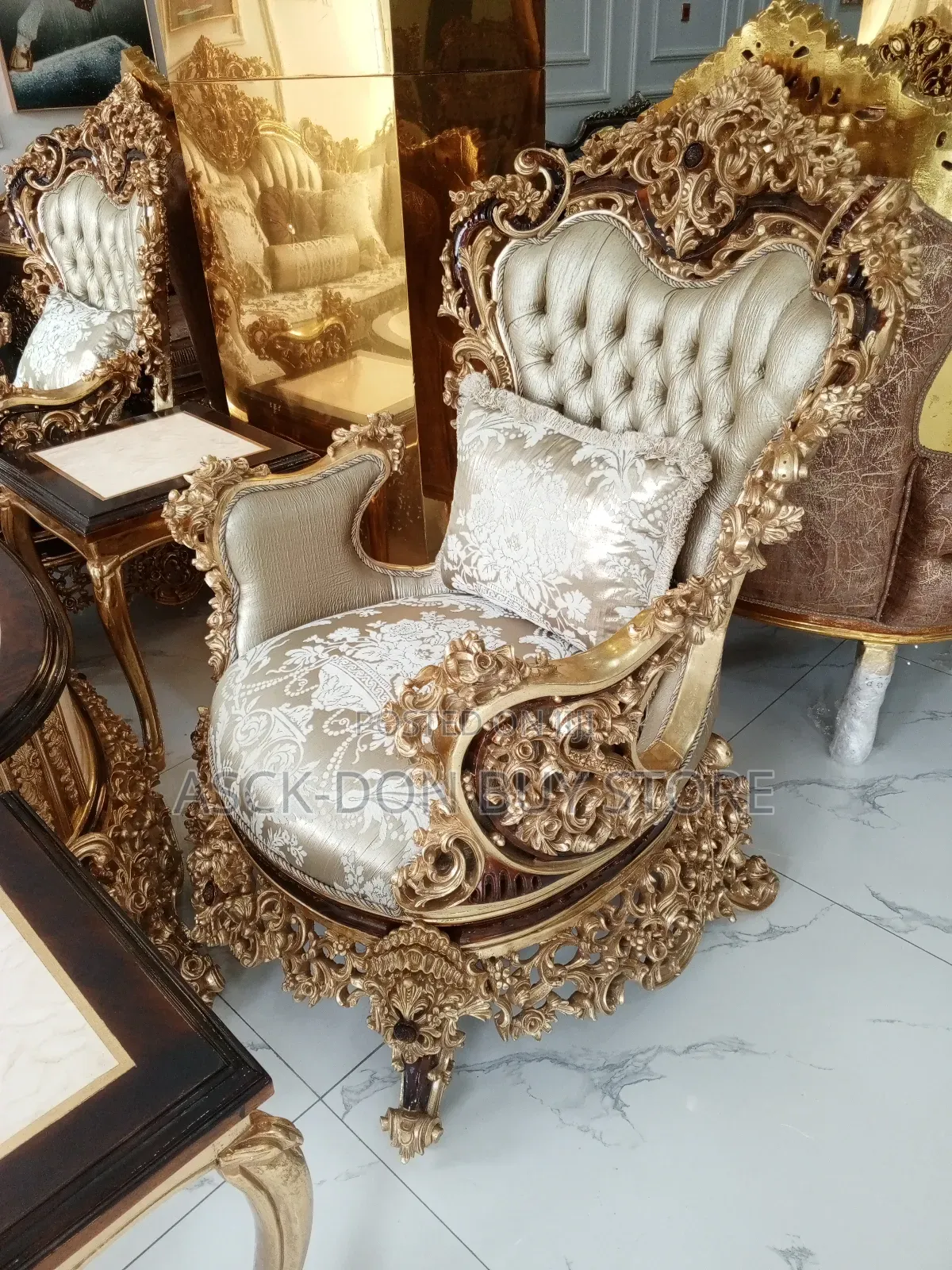 8 Seater Turkey Sofa With Center And 2 Sides Stools