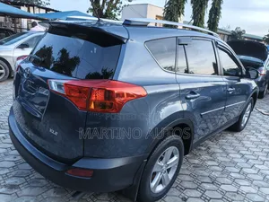 Toyota RAV4 2013 Blue