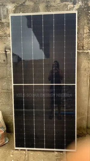 650watts 156cells Halfcut Mono Canadian High Voltage Solar Panel