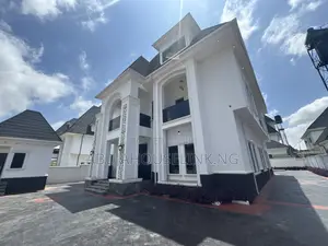 7bdrm Duplex in Efab Metropolis for sale