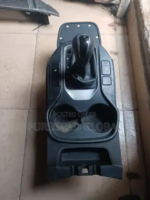 Santafe 2018 Grand Gear Lever
