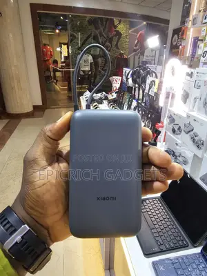 Xiaomi 20,000mah Portable Powerbank With Built-in Cable