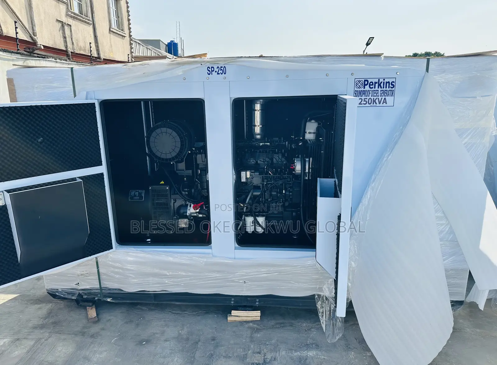 250kva Perkins Soundproof Generator