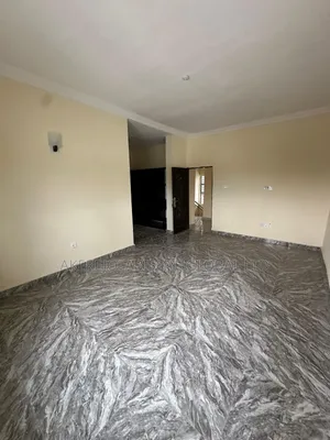 4bdrm Townhouse / Terrace in In An Estate Idu for rent