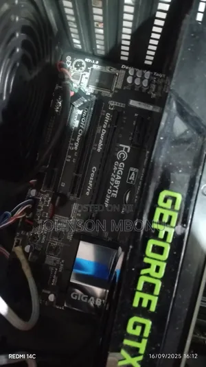 Desktop Computer Gigabyte GB-BKi7HA-7500 32GB Intel Core I7 HDD 1T