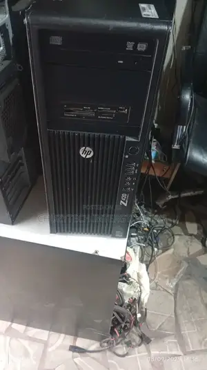Desktop Computer HP Z420 64GB Intel Xeon HDD 1T