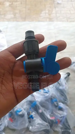 PVC Connectors With Valve