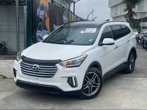 Hyundai Santa Fe Limited AWD 2017 White