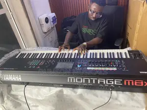 Montage M8x Yamaha Professional Keyboard Montage M8x