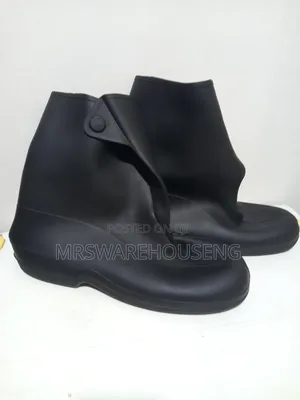 Tingley Mens 10-inch Rubber Overshoe With Button Boot