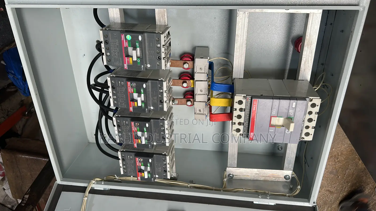 160amps 4output With 250amps Input