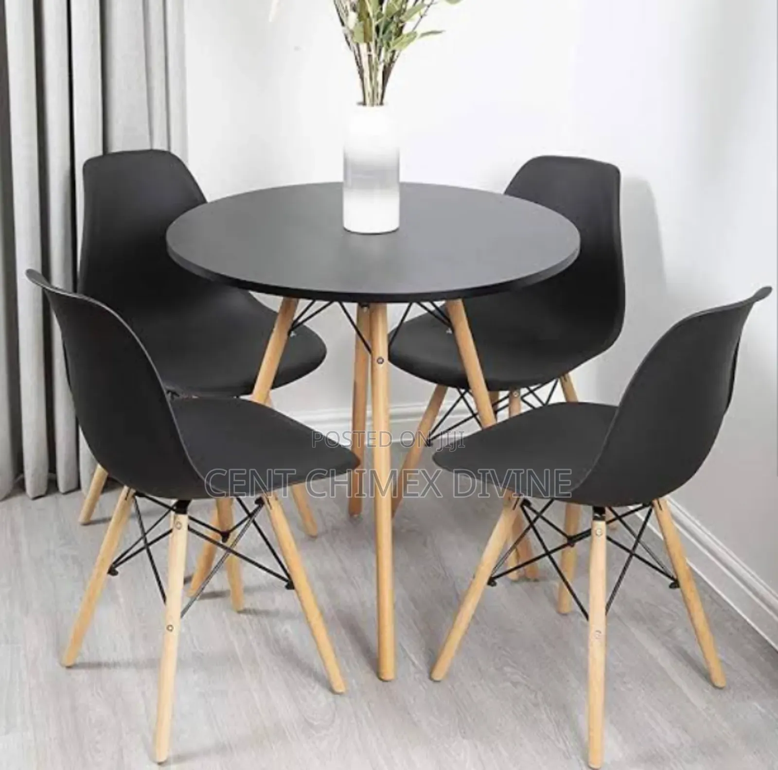 Complete Black Chair and Table Dinning