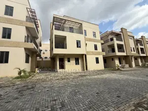 6bdrm Duplex in Life Camp for sale