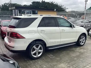 Mercedes-Benz GLE-Class 2016 White