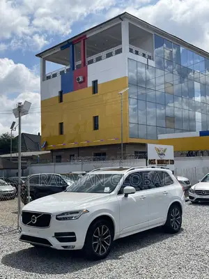 Volvo XC90 T6 First Edition AWD (2.0L 4cyl 8A) 2016 White