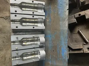 Pet Bottle Mould