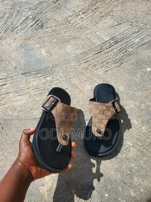 Unisex Slide