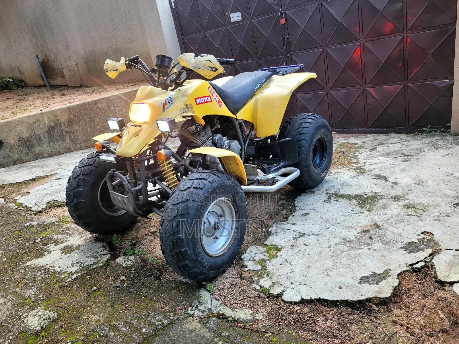 Motorcycle 2010 Yellow