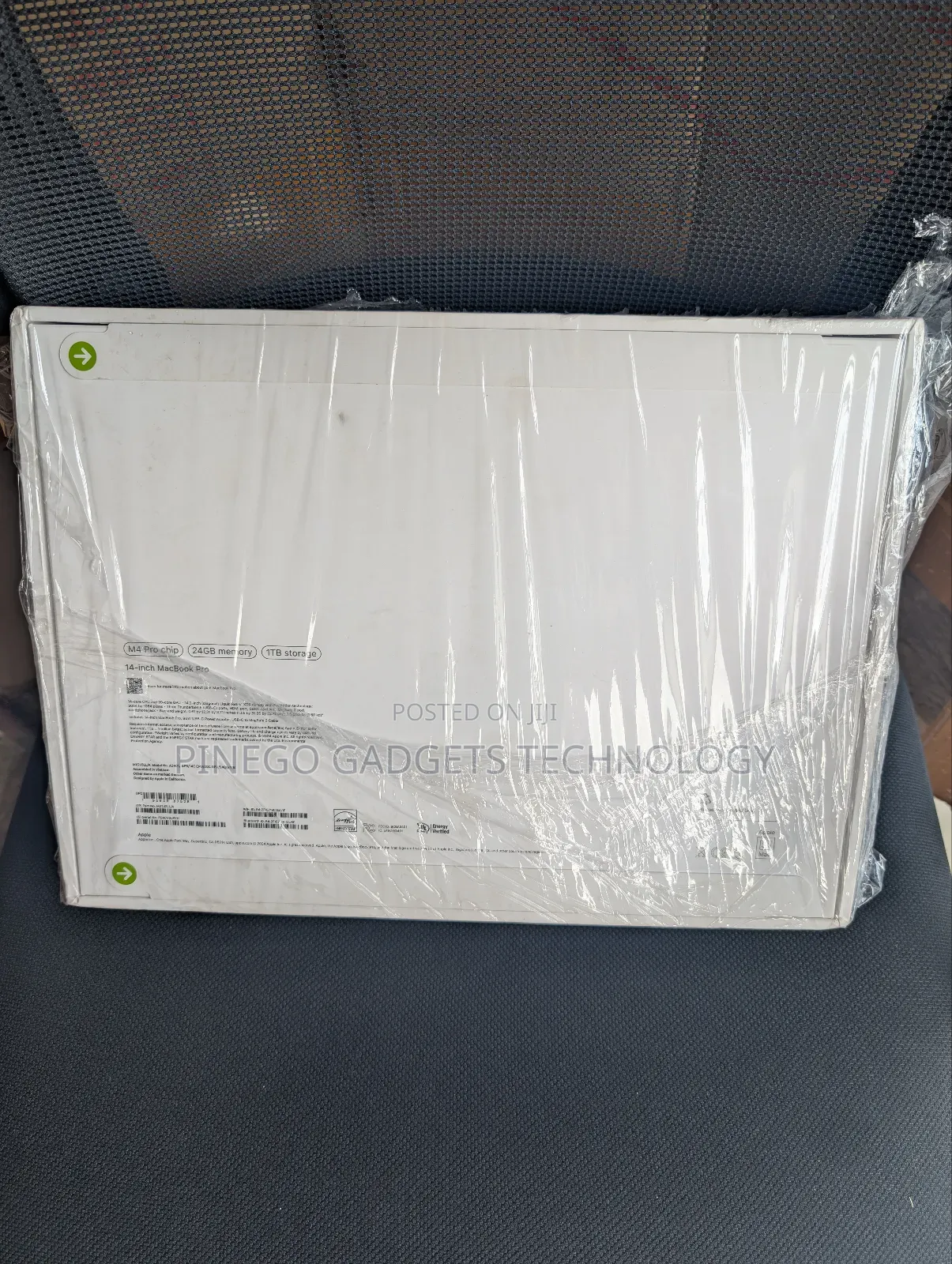 New Laptop Apple MacBook Pro 2024 M4 Pro 24GB Apple M4 Pro SSD 1T