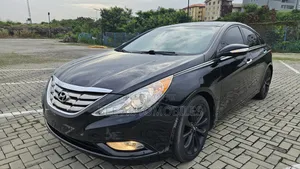 Hyundai Sonata Limited 2.0T Sedan (2.0L 4cyl 6A) 2012 Black