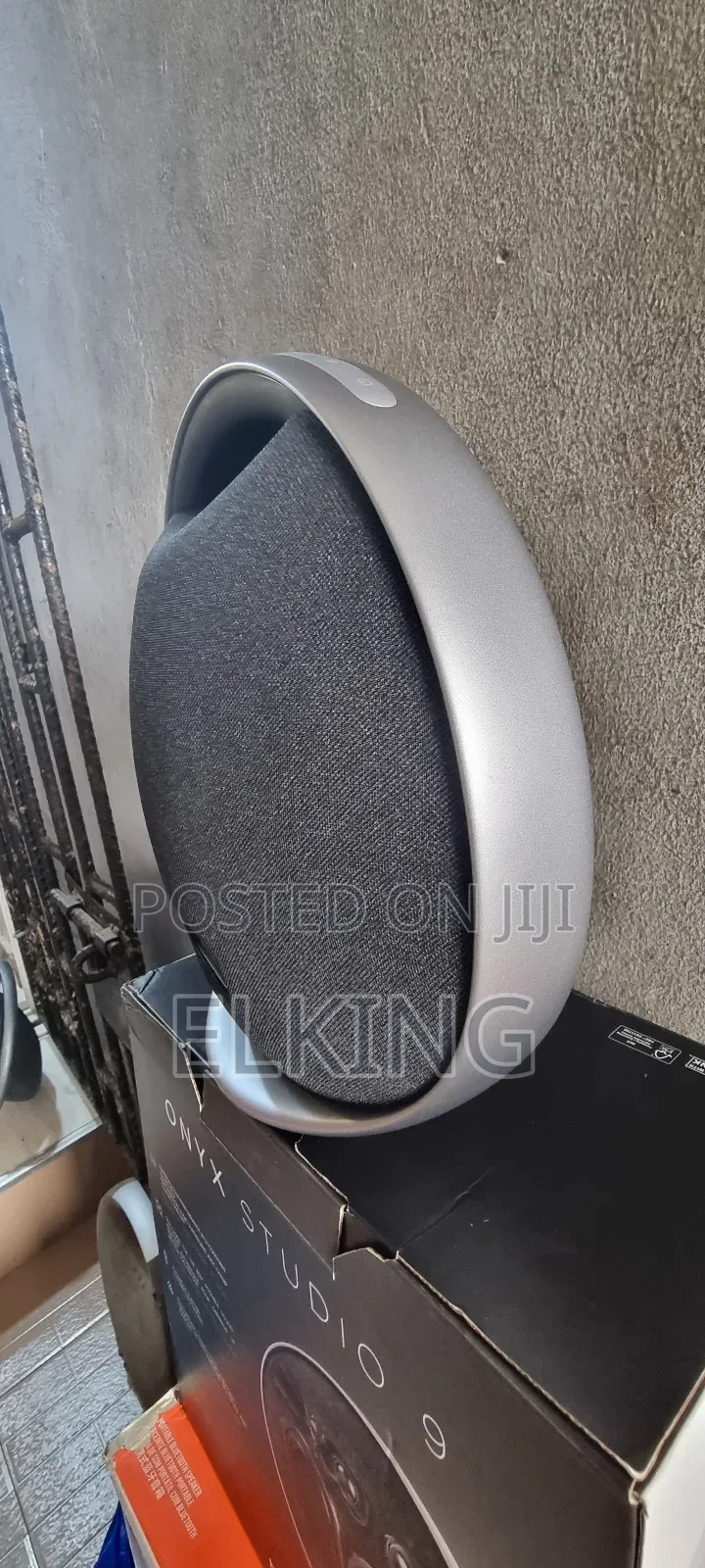 Studio 9 Speaker