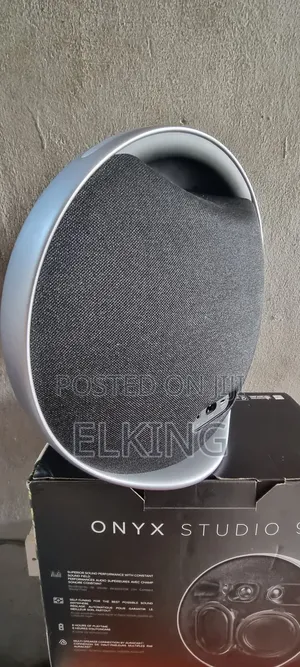 Studio 9 Speaker