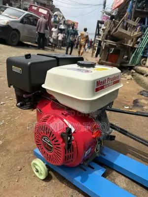 Palletizer Feed Processing Machine - Petrol Engine