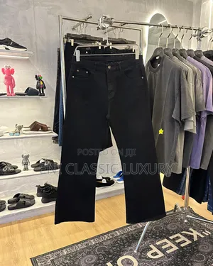 Premium Quality Luxury Cargo Jeans Well Branded