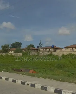 372 SQM Off Pinnacle Station, Lekki Right Side, Phase 1
